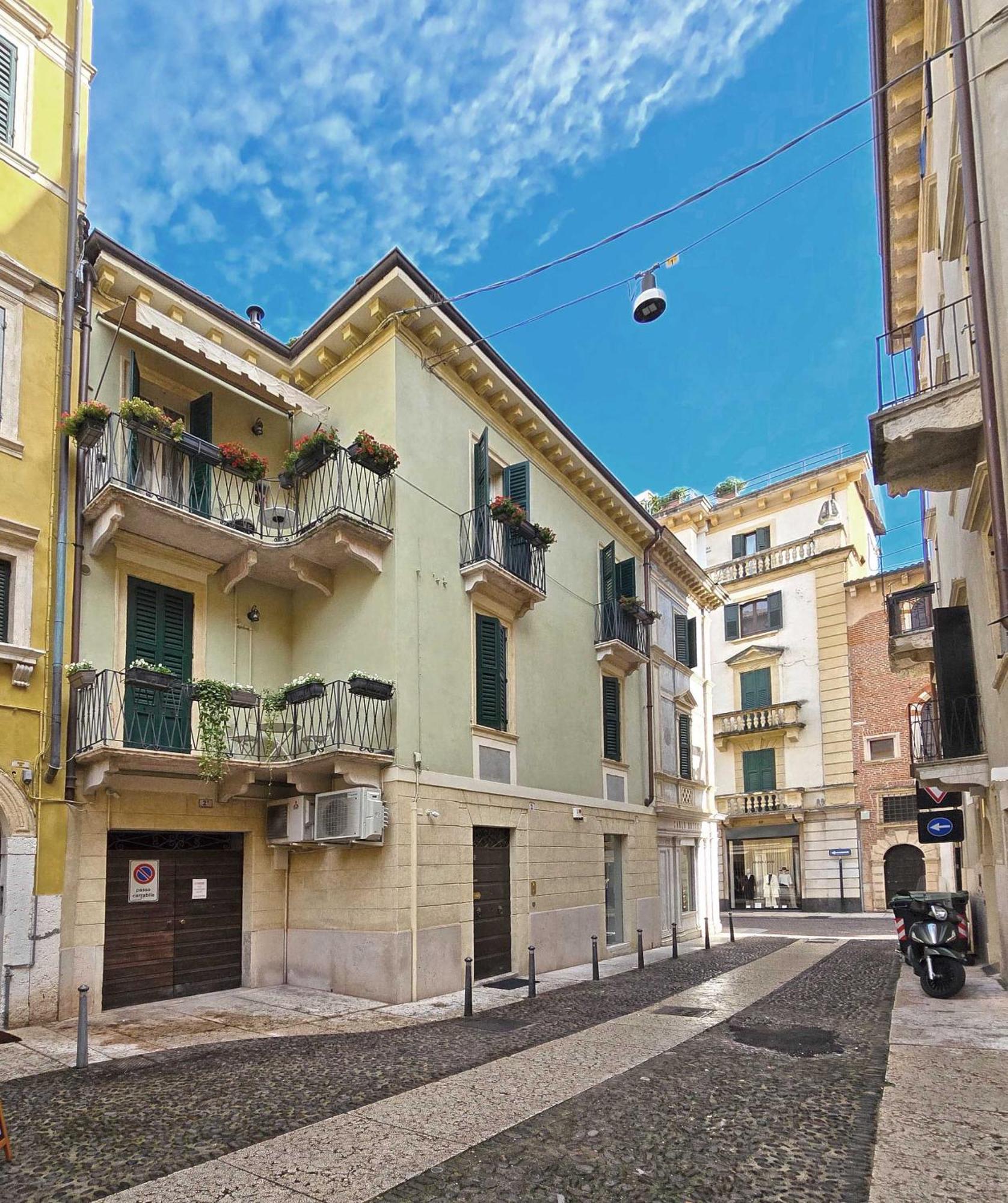 Mva Madama Verona Aparments Exterior foto